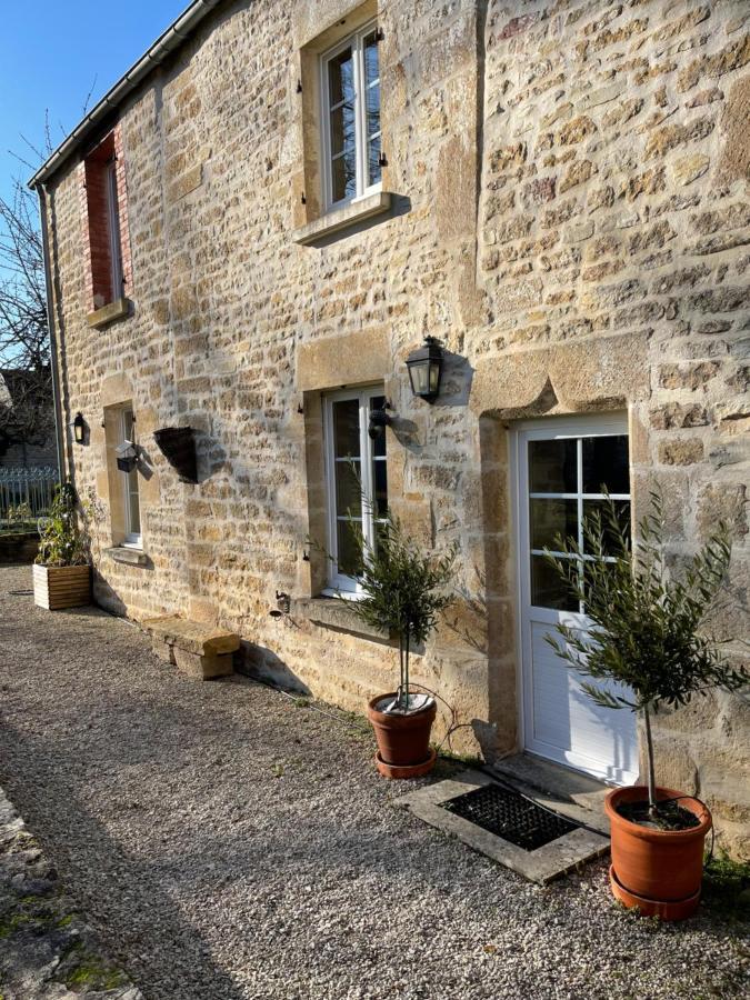 La Closerie De Gigny Maison Templiere Avec Piscine,Jacuzzi Gigny (Yonne) Exterior foto