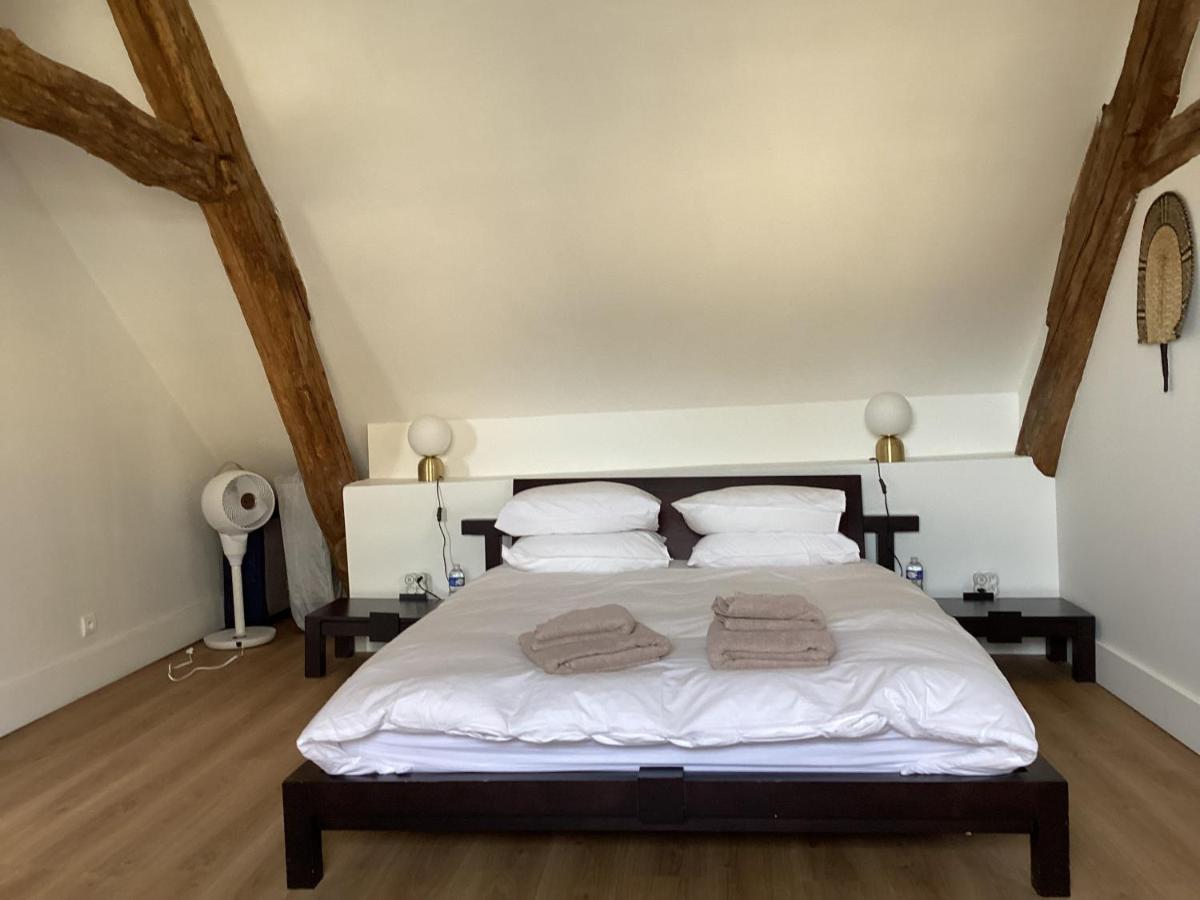 La Closerie De Gigny Maison Templiere Avec Piscine,Jacuzzi Gigny (Yonne) Exterior foto